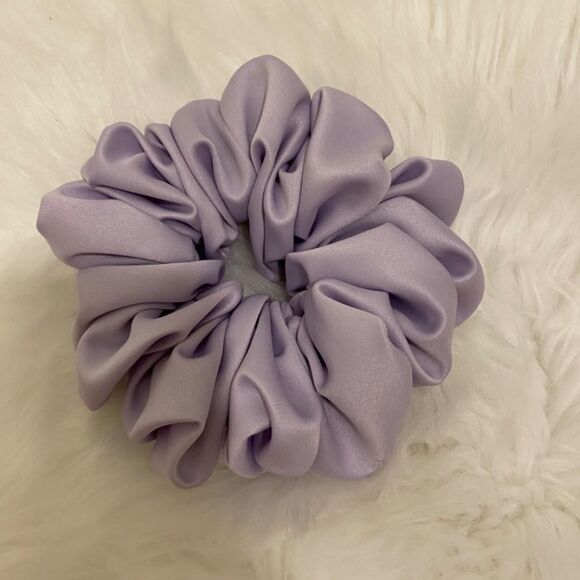 Satin Hair Scrunchie. Light Lavender. Medium. - Picture 2 of 5